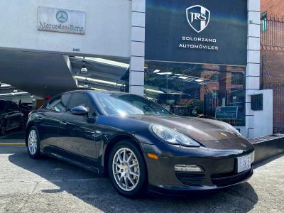 Porsche Panamera S