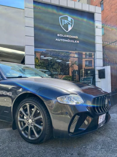 Maserati Quattroporte