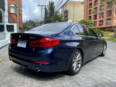 BMW 520i