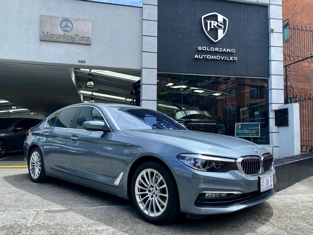 BMW 520i