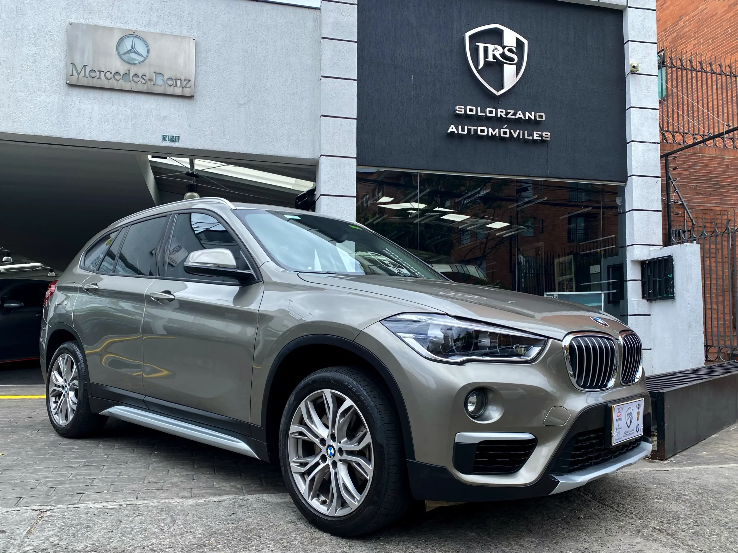 BMW X1