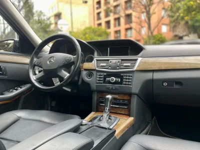 Mercedes Benz E200 CGI