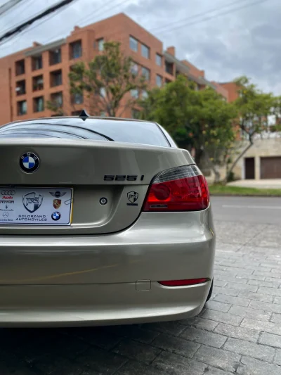 BMW 525i