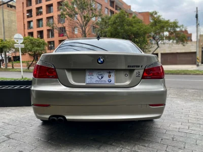 BMW 525i