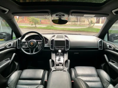 Porsche Cayenne 