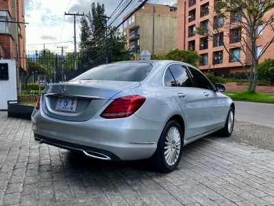 Mercedes Benz C200 CGI