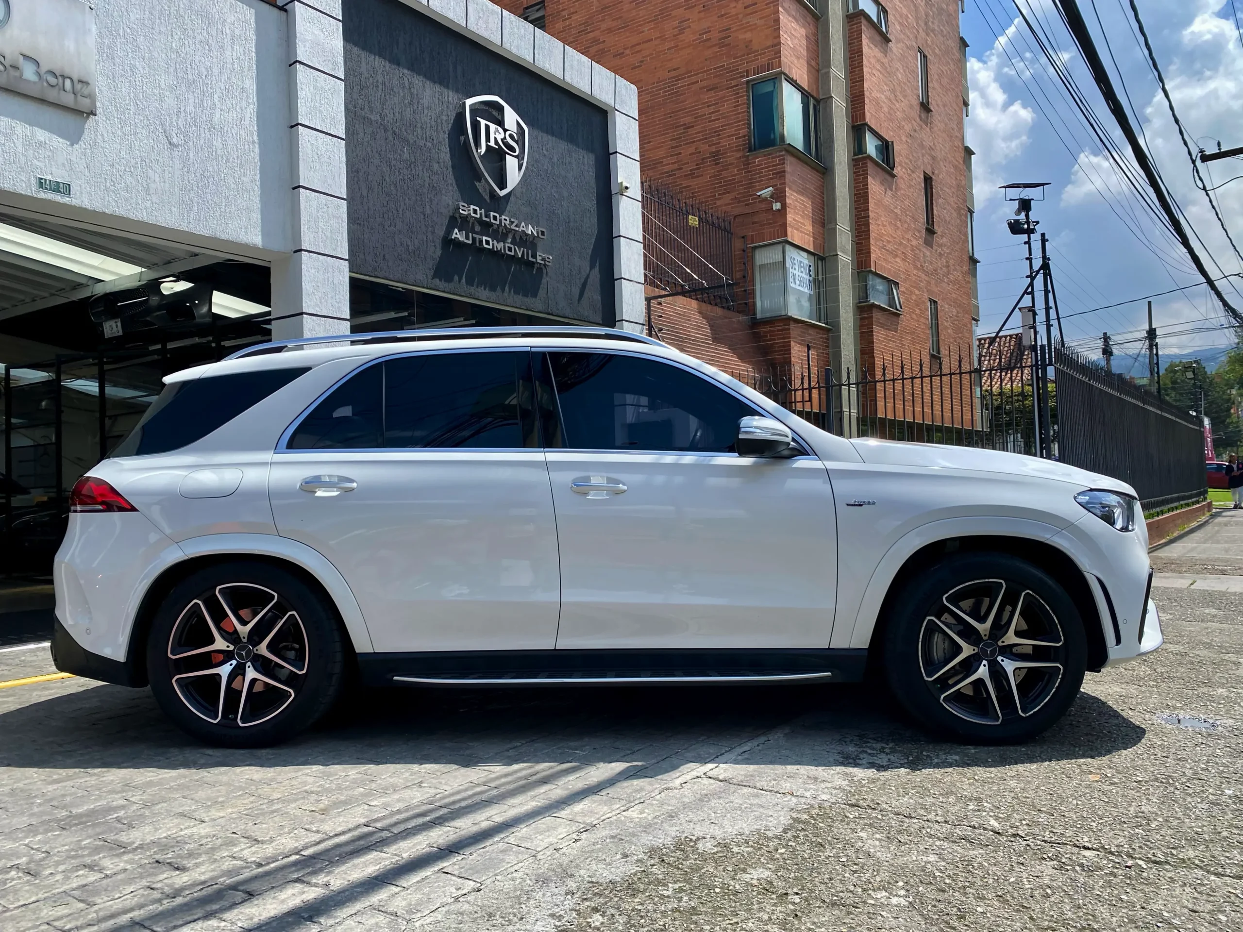 Mercedes Benz AMG GLE 53