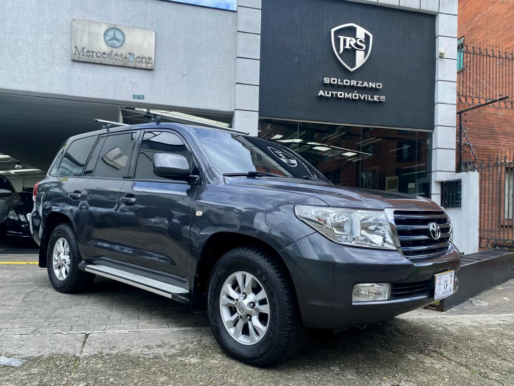 Toyota Land Cruiser VX