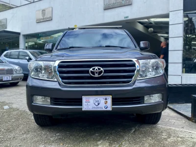 Toyota Land Cruiser VX