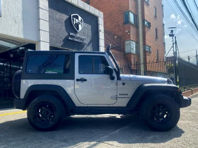 Jeep Wrangler Sport