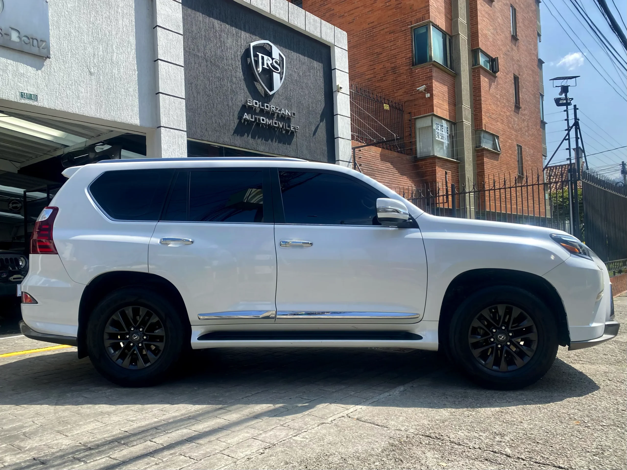 Lexus GX 460