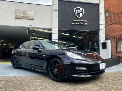 Porsche Panamera S