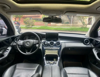 Mercedes Benz C180