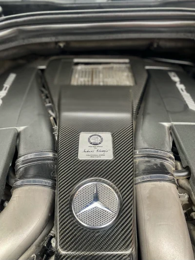 Mercedes Benz ML 63 AMG