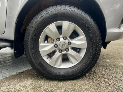 Toyota Hilux 