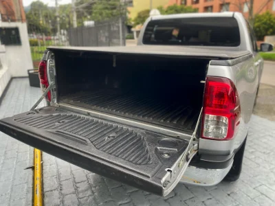 Toyota Hilux 