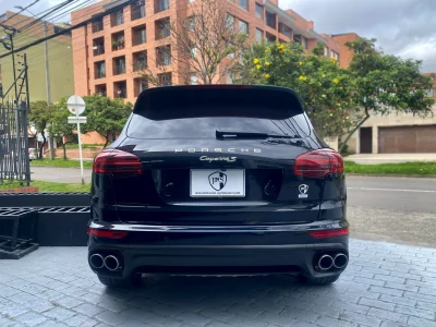 Porsche Cayenne S