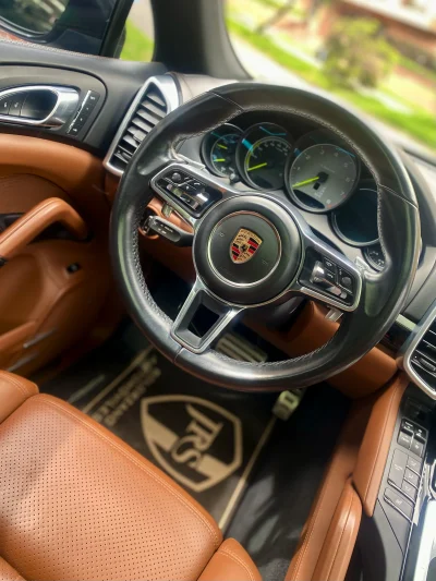 Porsche Cayenne S