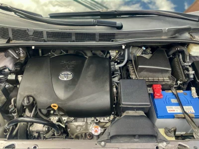 Toyota Sienna LE
