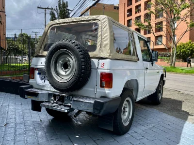 Mitsubishi Montero 