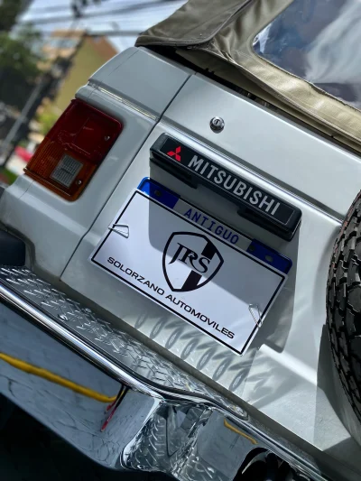 Mitsubishi Montero 
