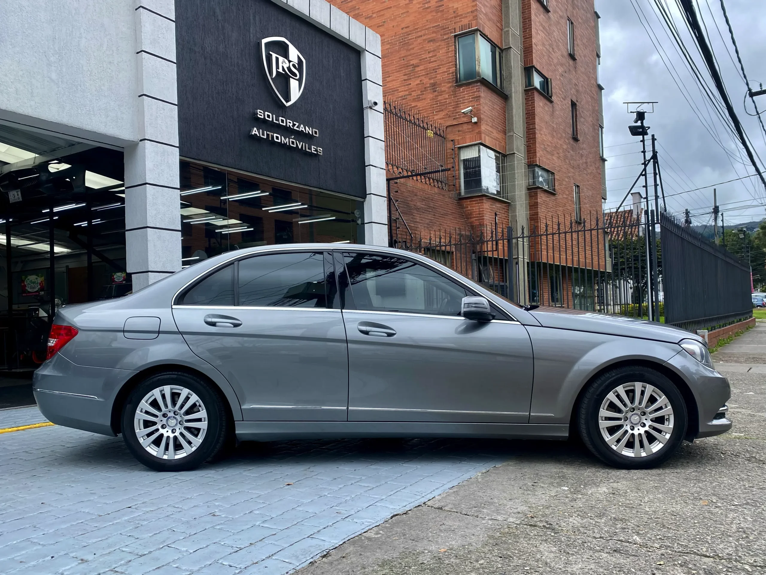 Mercedes Benz C220 CDI