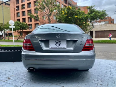 Mercedes Benz C220 CDI