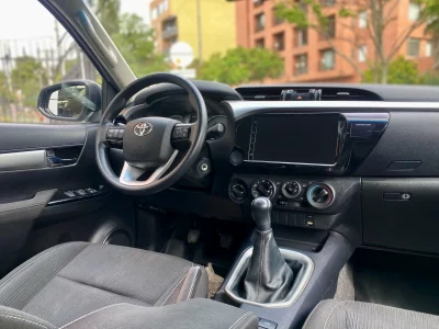 Toyota Hilux 4×4