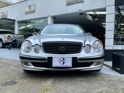 Mercedes Benz E500