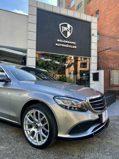 Mercedes Benz C200