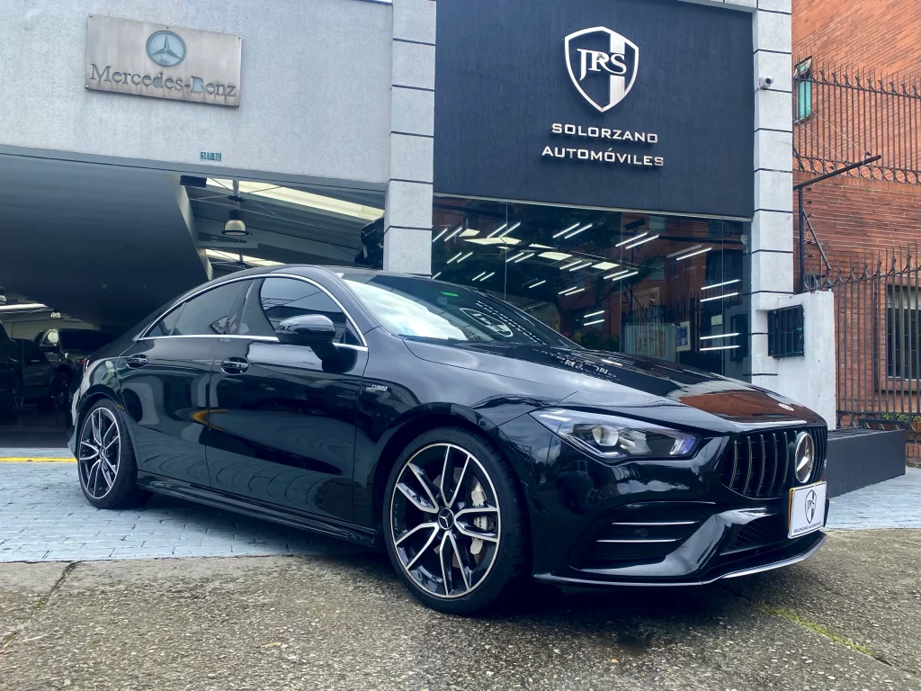 Mercedes Benz AMG CLA35