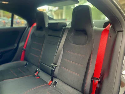 Mercedes Benz AMG CLA35