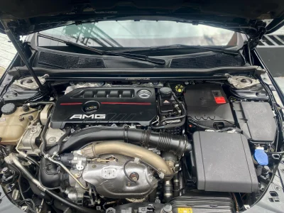 Mercedes Benz AMG CLA35