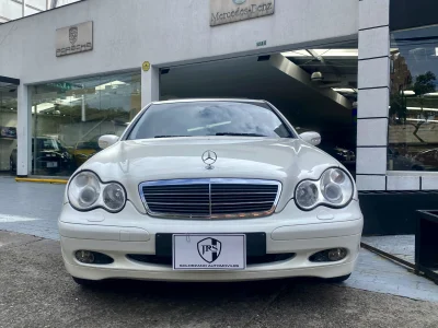 Mercedes Benz C180