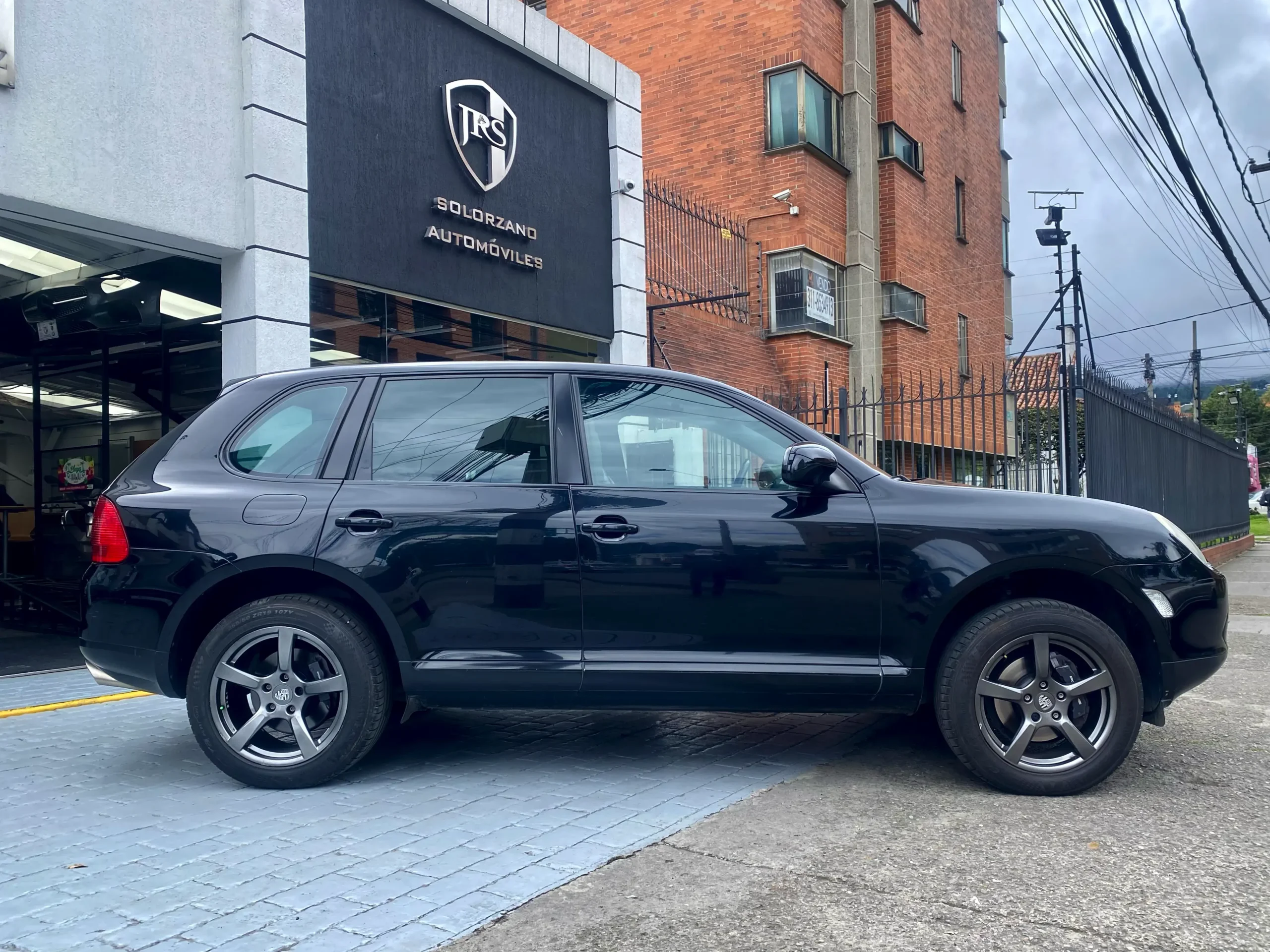Porsche Cayenne 