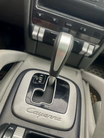Porsche Cayenne 