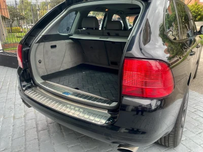 Porsche Cayenne 