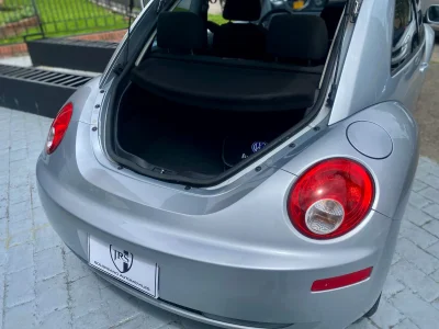 Volkswagen New Beetle 