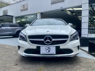 Mercedes Benz CLA180