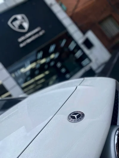 Mercedes Benz CLA180