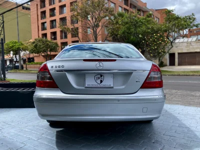 Mercedes Benz E350