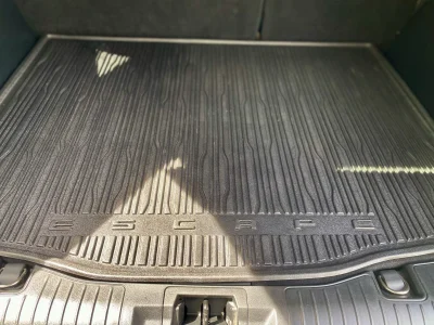 Ford Escape Titanium HEV