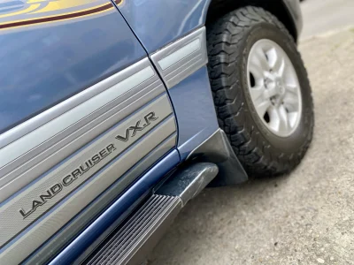 Toyota Land Cruiser 