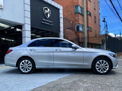 Mercedes Benz C200