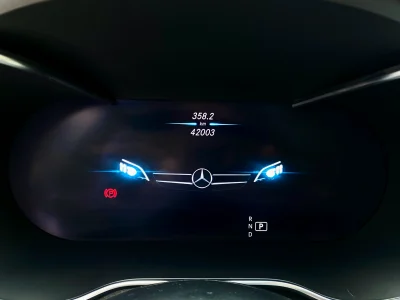 Mercedes Benz C200