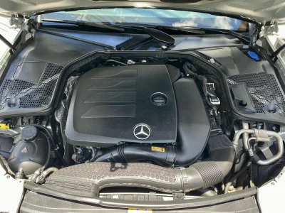 Mercedes Benz C200