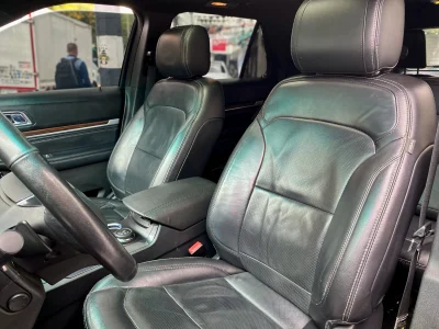 Ford Explorer 