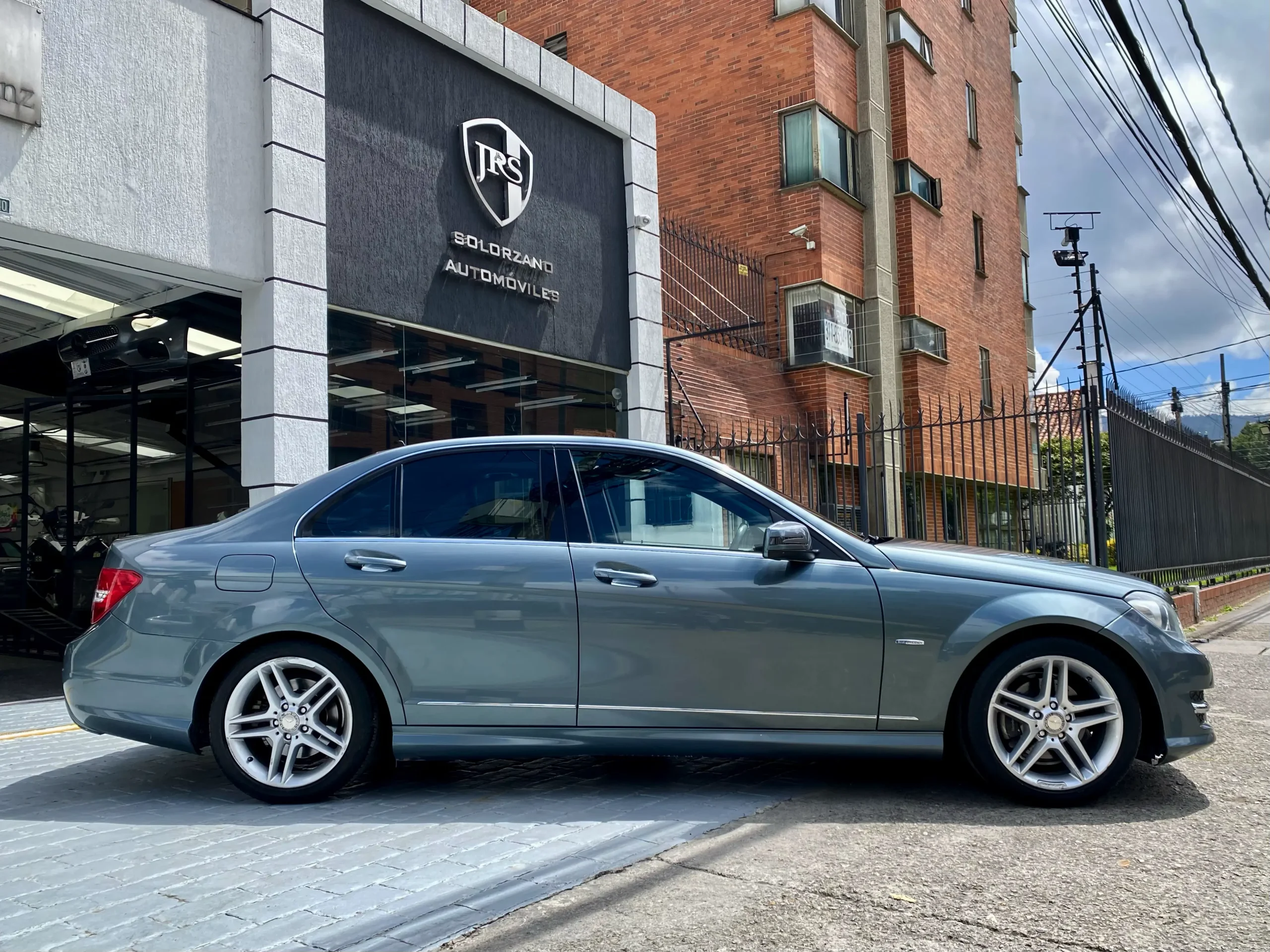 Mercedes Benz C250 CGI