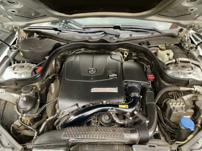 Mercedes Benz E200