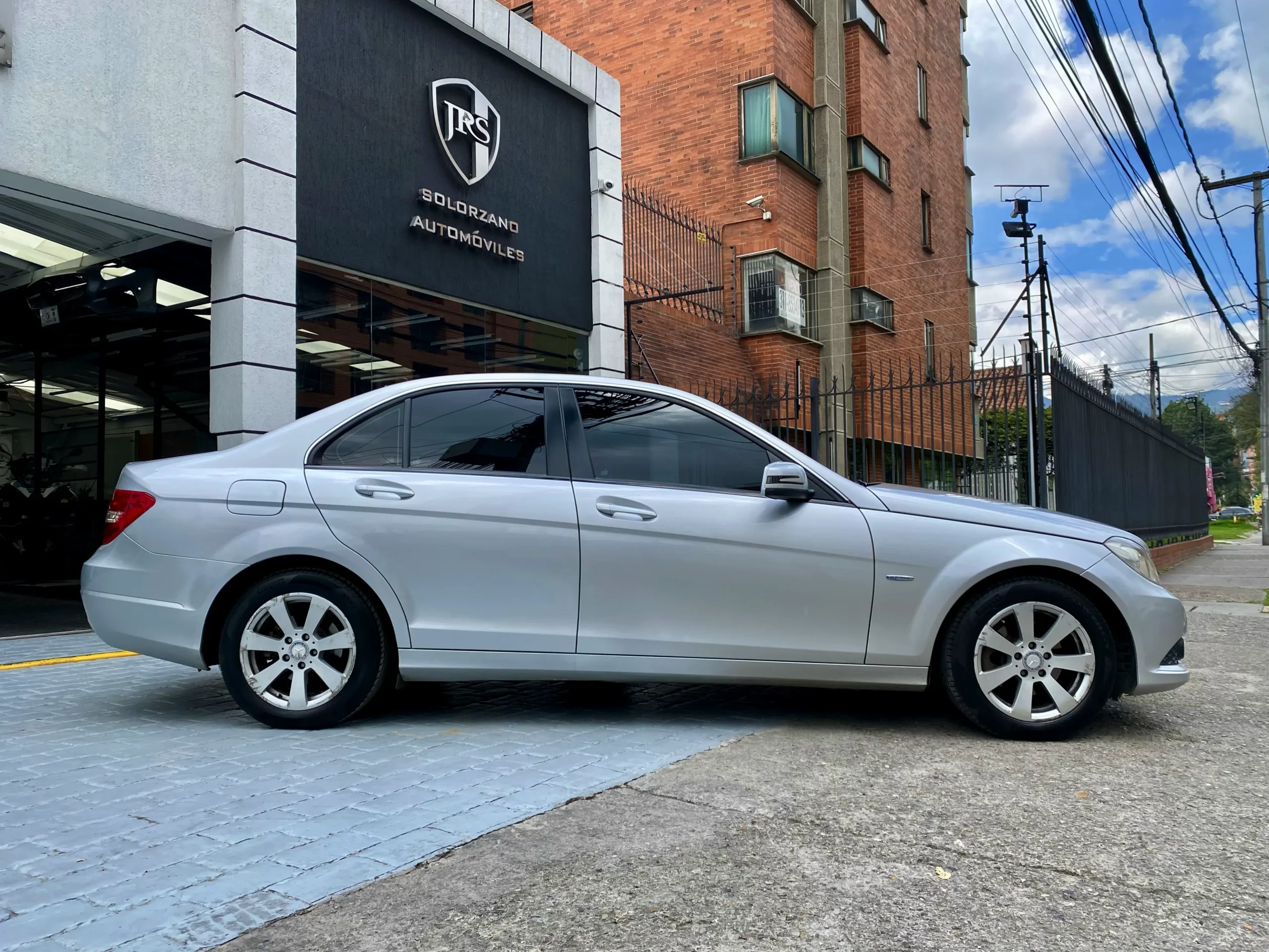 Mercedes Benz C180 CGI